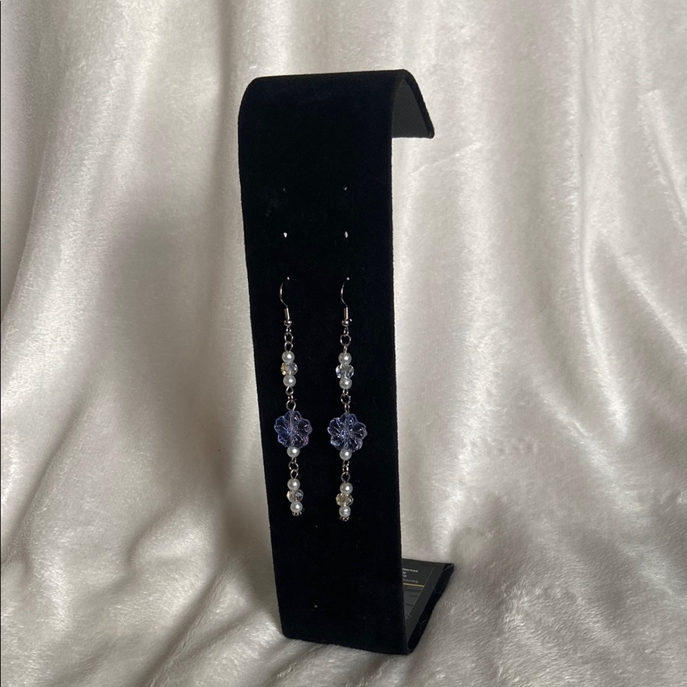 Elegant Silver and Purple Dangle Earrings
